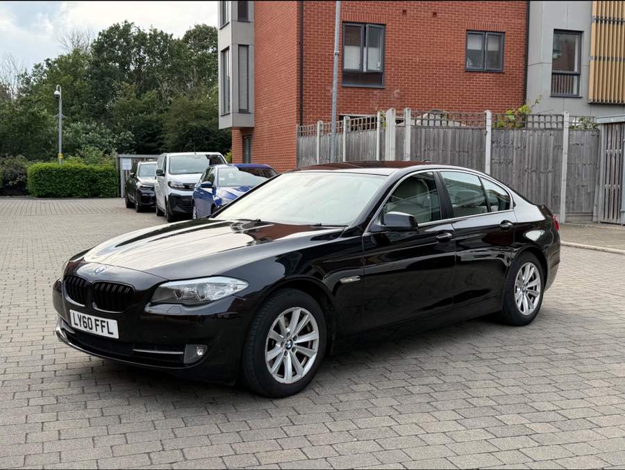 2010 BMW 5 Series 3.0 523i SE Steptronic Euro 5 4dr
